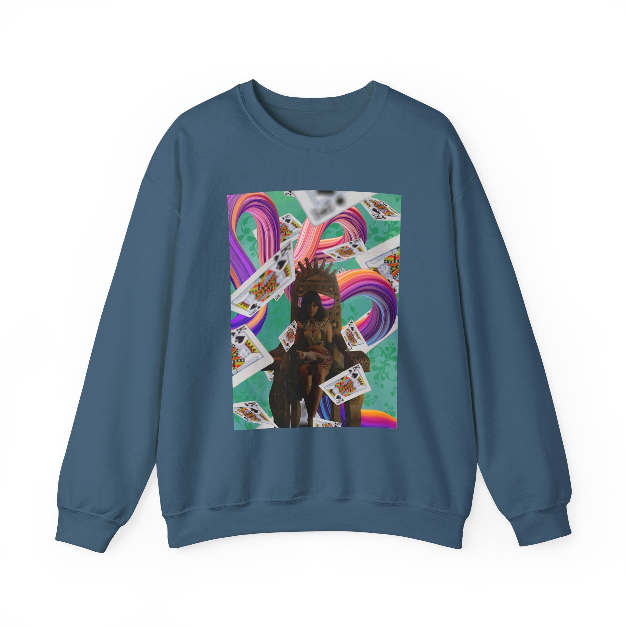 Bow To The Queen - Unisex Heavy Blend™ Crewneck Sweatshirt