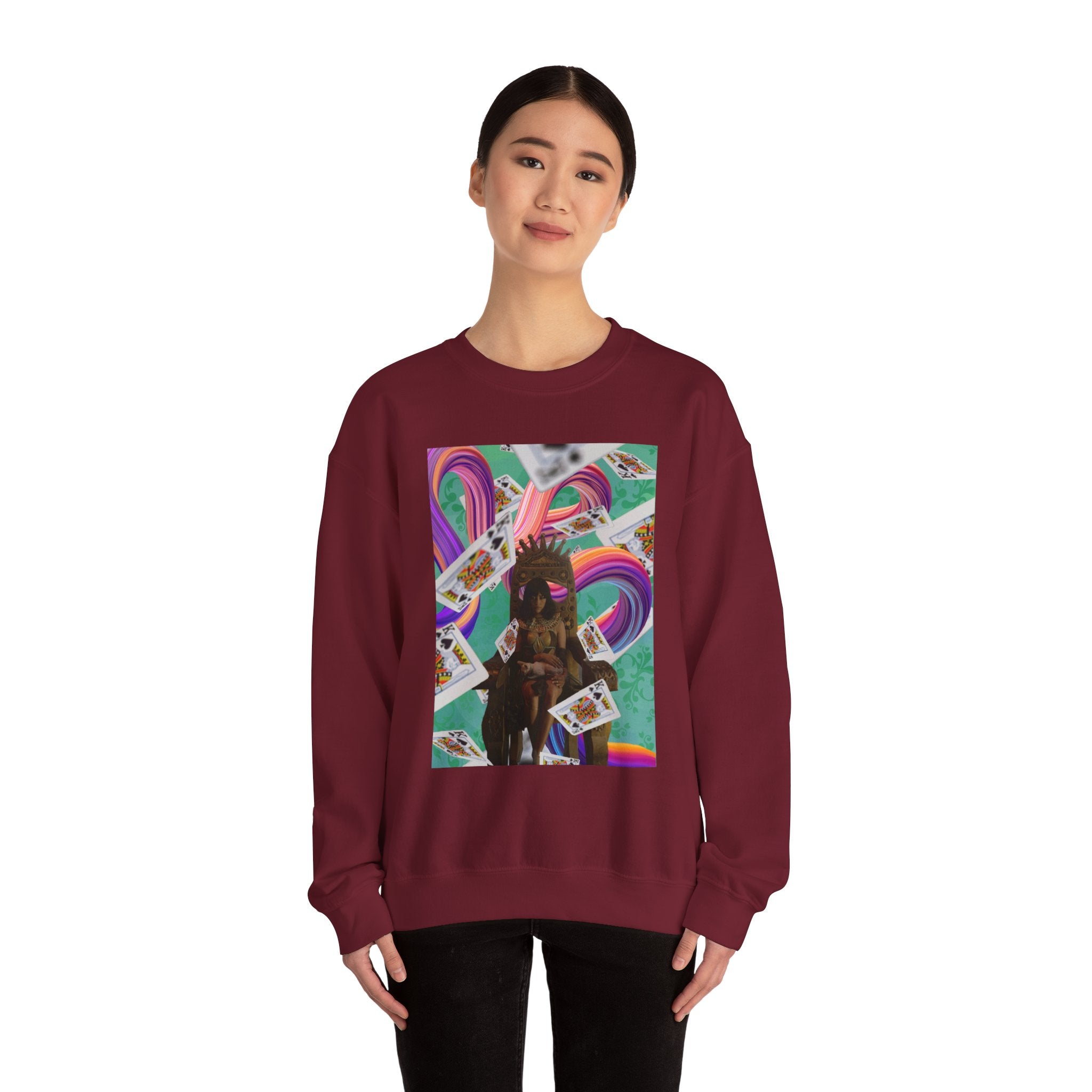 Bow To The Queen - Unisex Heavy Blend™ Crewneck Sweatshirt
